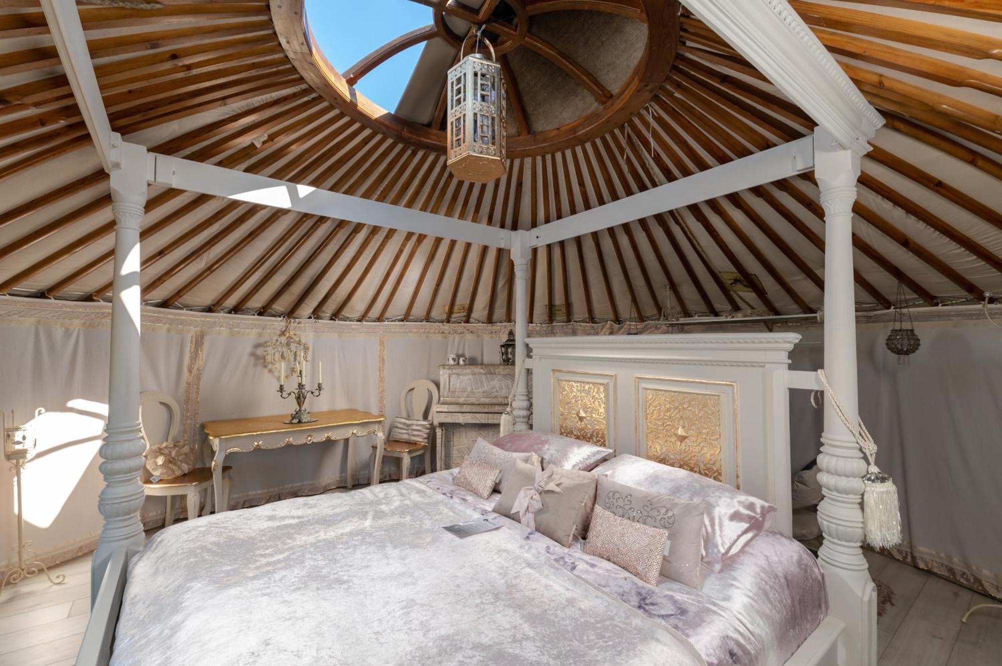 Hotel Lincoln Yurts Esterno foto